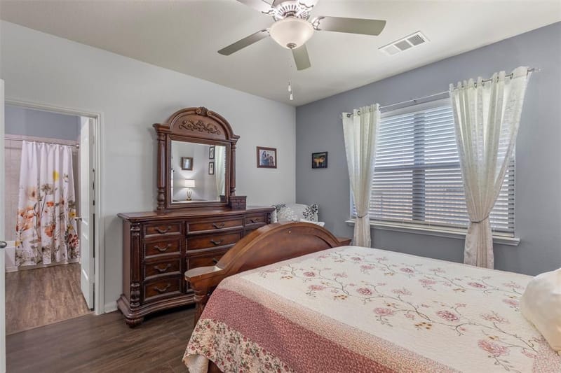 1535 Park Trails Boulevard, Princeton TX 75407 - Photo 16
