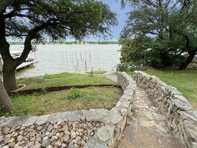 201 Casas Del Sur Street, Granbury TX 76049 - Photo 4