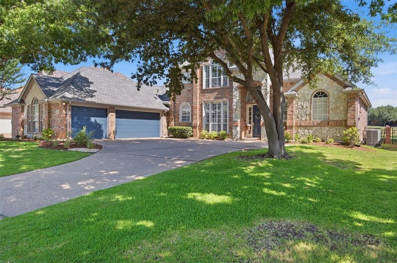 869 Thomas Crossing Drive, Fort Worth TX 76028 - Photo 9