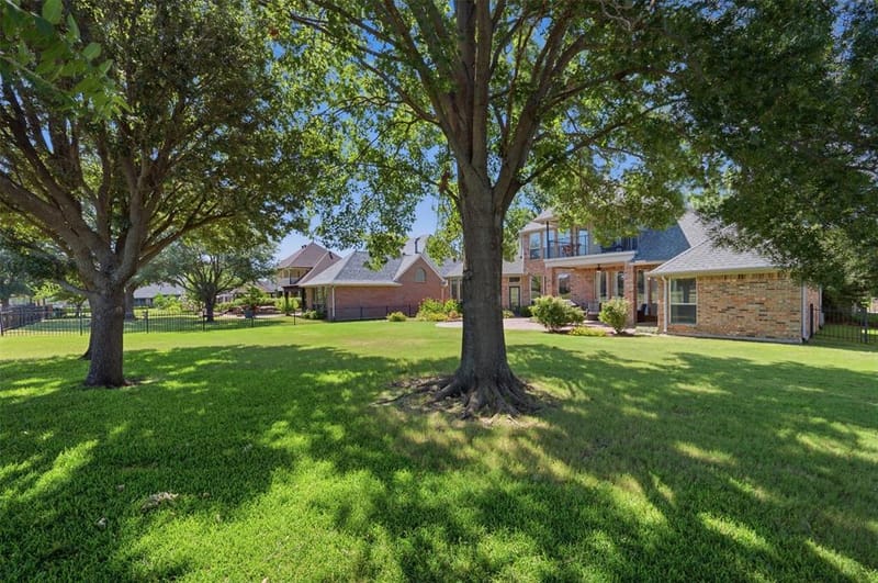 869 Thomas Crossing Drive, Fort Worth TX 76028 - Photo 37