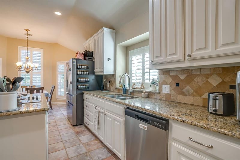 14 Zachary Court, Mansfield TX 76063 - Photo 9