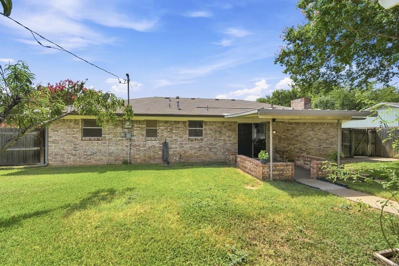 1508 Hillside Drive, Midlothian TX 76065 - Photo 6
