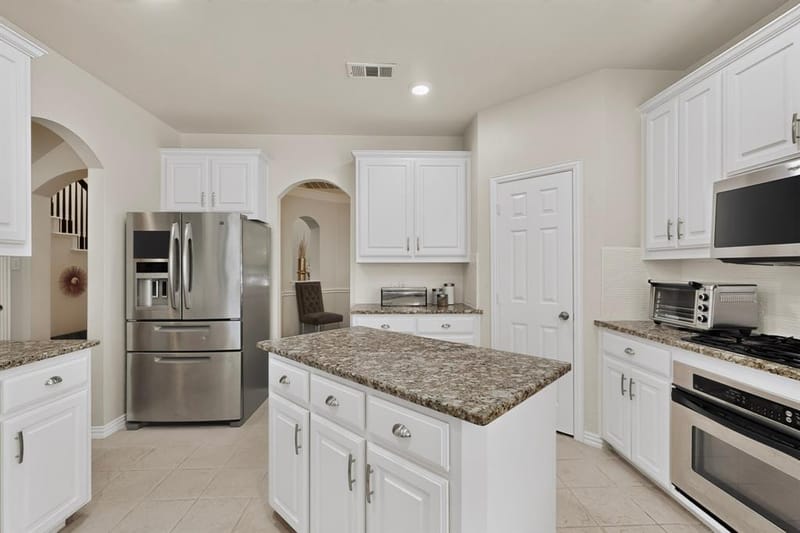 2266 Fox Crossing Lane, Frisco TX 75036 - Photo 9