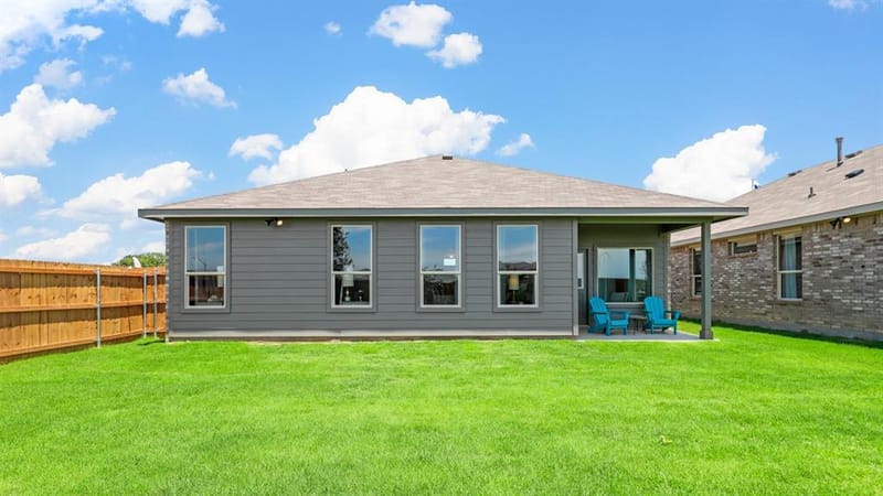 1901 PREAKNESS Drive, Granbury TX 76049 - Photo 38
