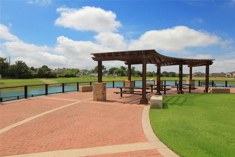 810 Gentle Bird Drive, Lavon TX 75166 - Photo 9