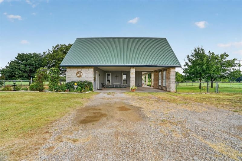 13143 N HWY 281, Perrin TX 76486 - Photo 23