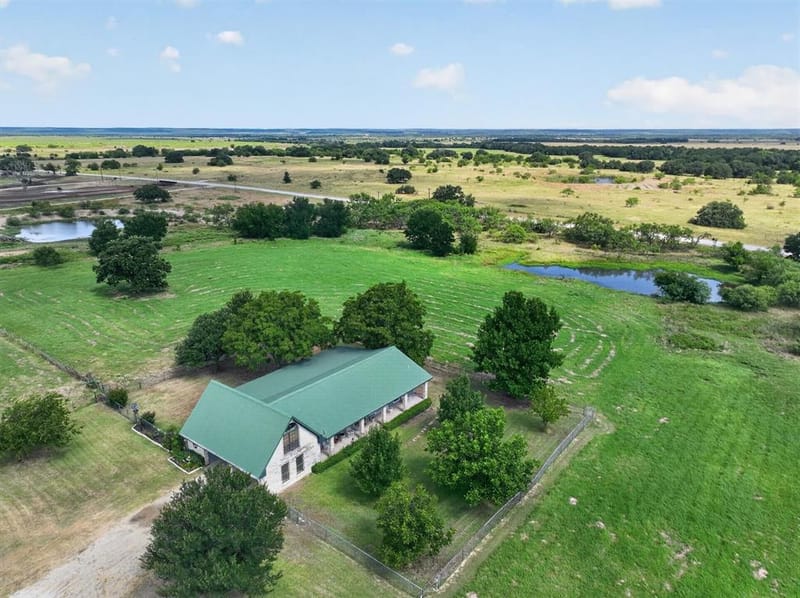 13143 N HWY 281, Perrin TX 76486 - Photo 30