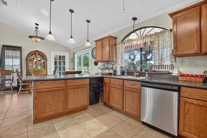 13143 N HWY 281, Perrin TX 76486 - Photo 8