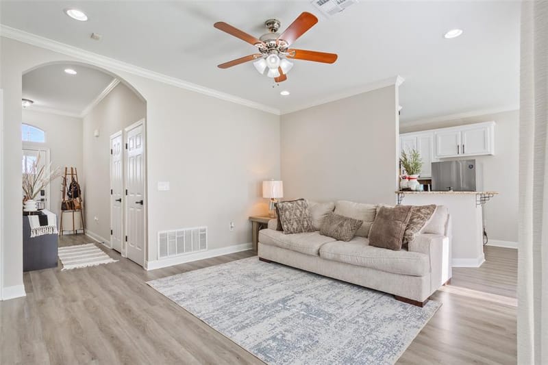 187 Ashland Drive, Woodway TX 76712 - Photo 6
