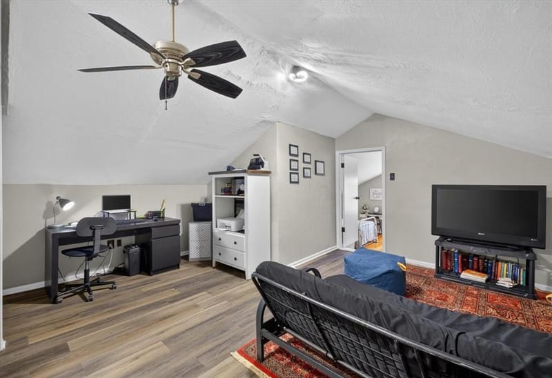 6008 County Road 907, Godley TX 76044 - Photo 25
