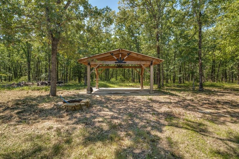 1525 Rs County Road 1490, Point TX 75472 - Photo 23