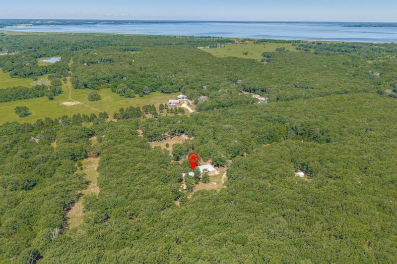 1525 Rs County Road 1490, Point TX 75472