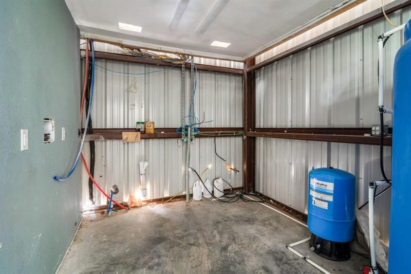 1525 Rs County Road 1490, Point TX 75472 - Photo 20
