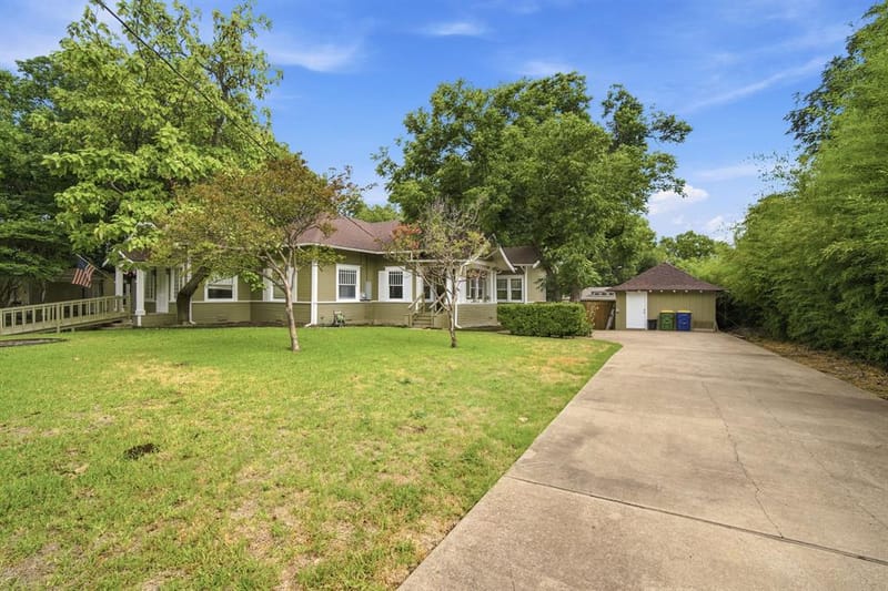 313 Corsicana Street, Hillsboro TX 76645 - Photo 5