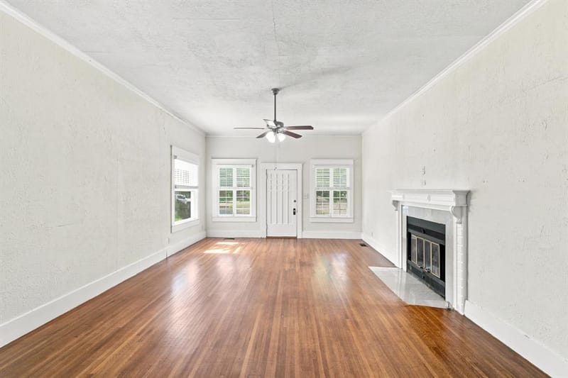 313 Corsicana Street, Hillsboro TX 76645 - Photo 8