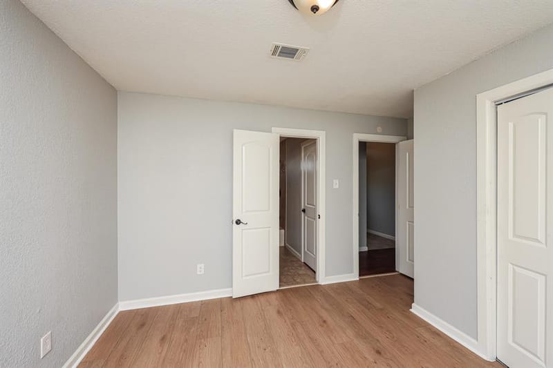 1107 Carrington Court, Irving TX 75060 - Photo 13
