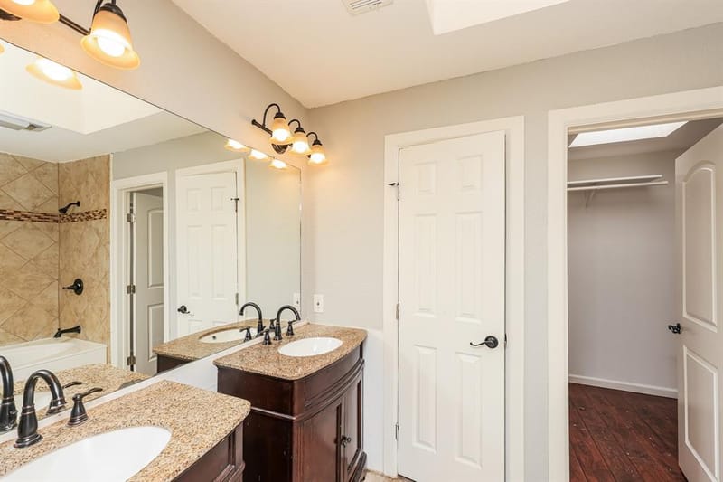 1107 Carrington Court, Irving TX 75060 - Photo 17
