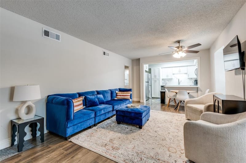5214 Fleetwood Oaks Avenue # 206, Dallas TX 75235 - Photo 3