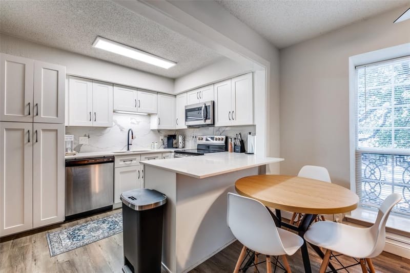 5214 Fleetwood Oaks Avenue # 206, Dallas TX 75235 - Photo 4