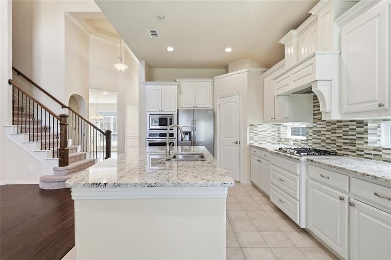 5657 Kerry Drive, Frisco TX 75035 - Photo 6