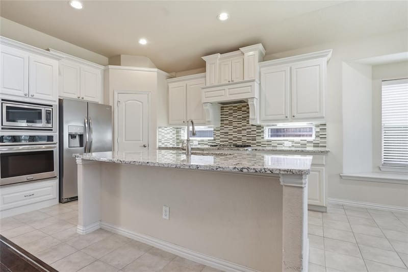 5657 Kerry Drive, Frisco TX 75035 - Photo 7
