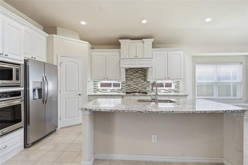 5657 Kerry Drive, Frisco TX 75035 - Photo 8