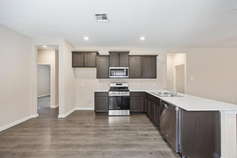 3921 Oak Creek Circle, Denison TX 75020 - Photo 14