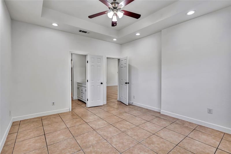 3022 Loving Avenue, Fort Worth TX 76106 - Photo 16