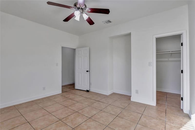3022 Loving Avenue, Fort Worth TX 76106 - Photo 20