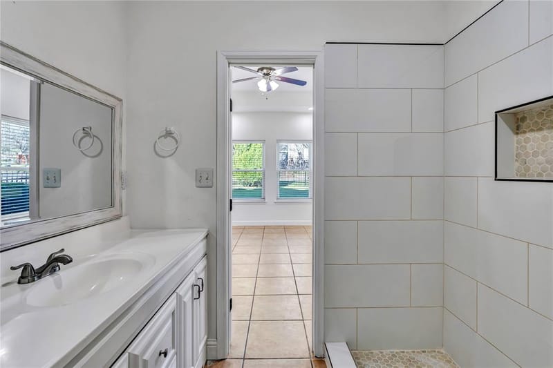 3022 Loving Avenue, Fort Worth TX 76106 - Photo 18