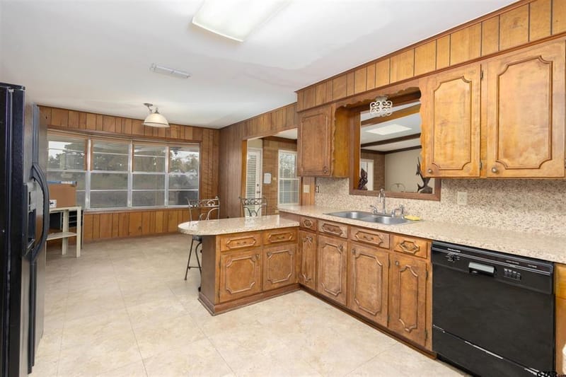 12654 County Road 192, Tyler TX 75703 - Photo 9
