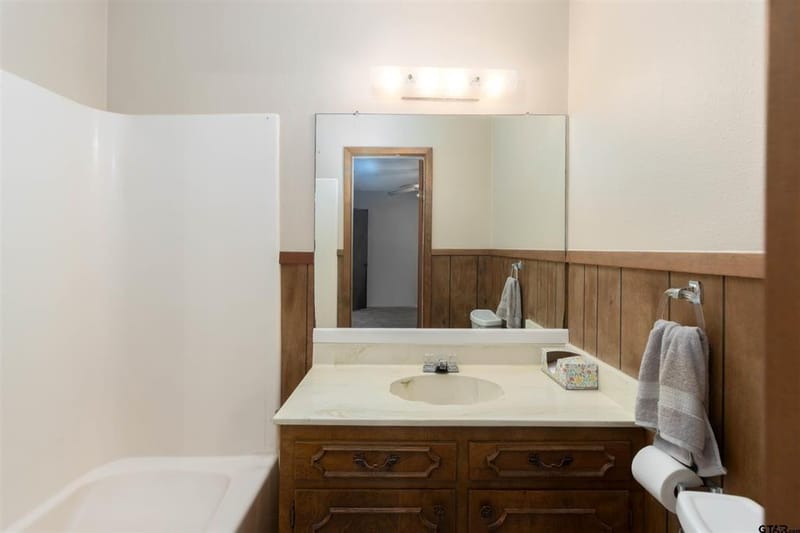 12654 County Road 192, Tyler TX 75703 - Photo 14
