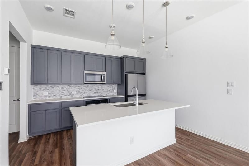 7572 Laburnam Road, Dallas TX 75228 - Photo 9