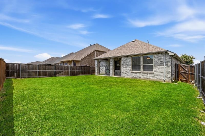 1916 Outpost Creek Lane, Aubrey TX 76227 - Photo 36