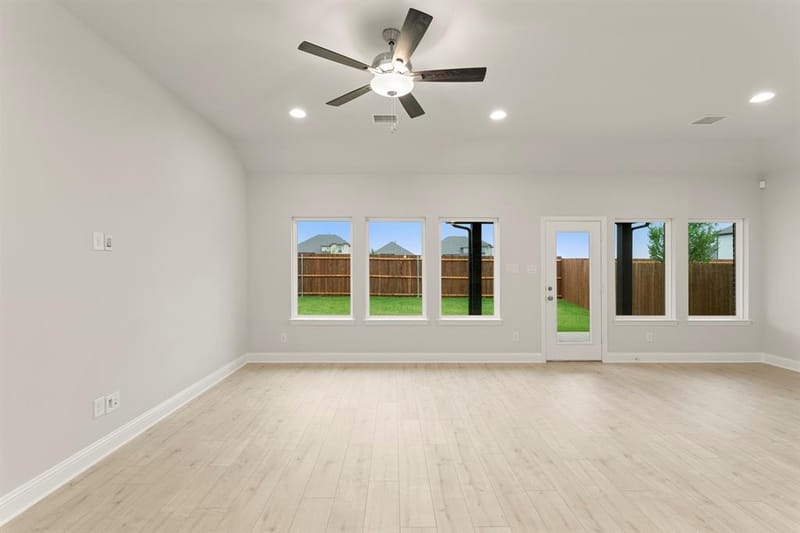 1811 Gleasondale Drive, Forney TX 75126 - Photo 7