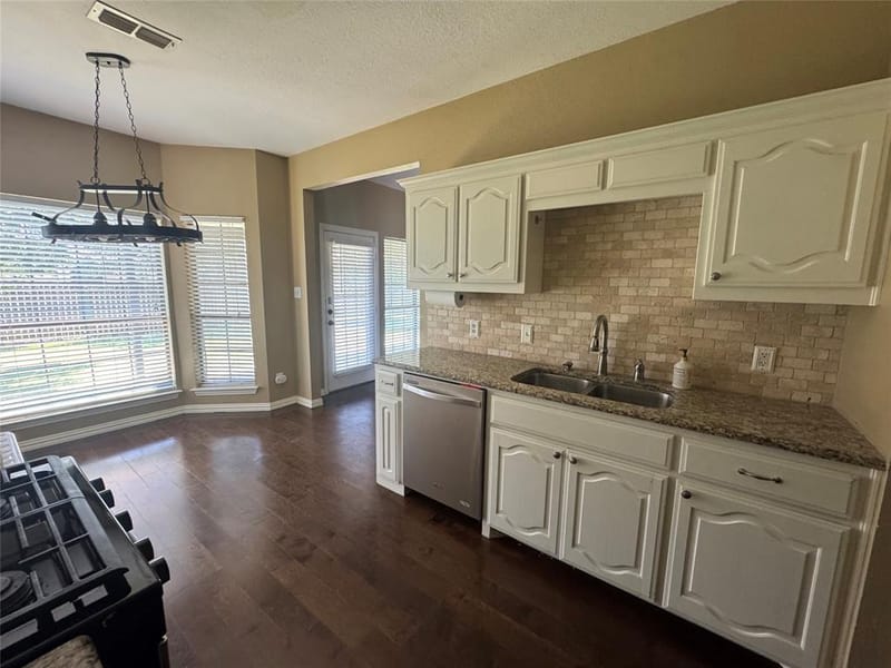 1403 Hickory Drive, Pilot Point TX 76258 - Photo 12