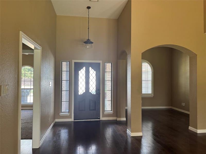 1403 Hickory Drive, Pilot Point TX 76258 - Photo 5
