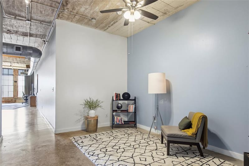 1122 Jackson Street # 402, Dallas TX 75202 - Photo 10