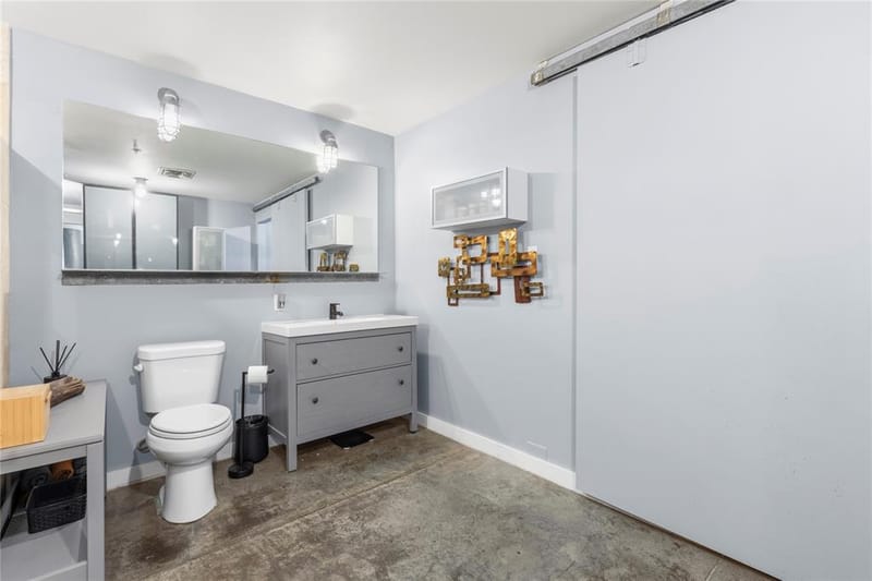 1122 Jackson Street # 402, Dallas TX 75202 - Photo 21