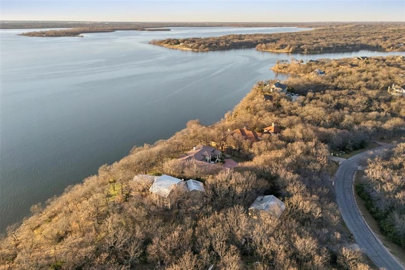 540 Diamond Point Drive, Oak Point TX 75068 - Photo 2