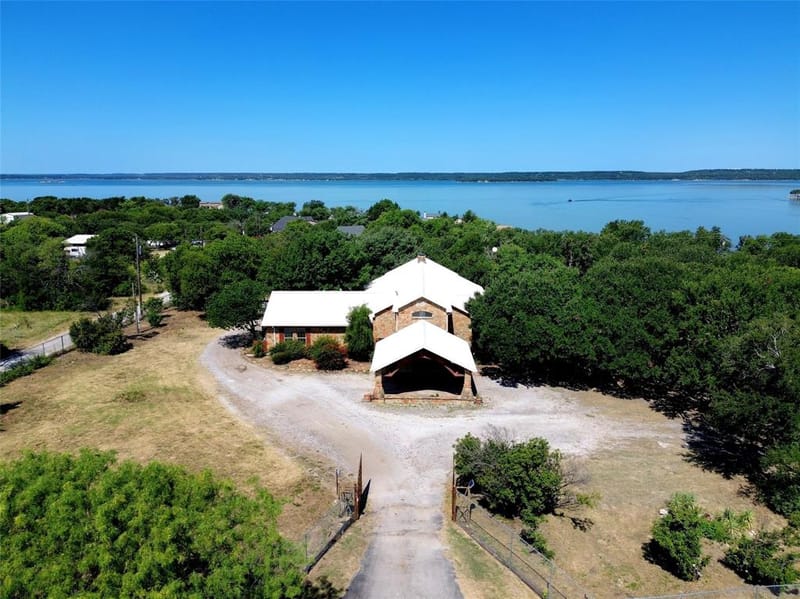 1211 Church Road, Lake Bridgeport TX 76426 - Photo 18