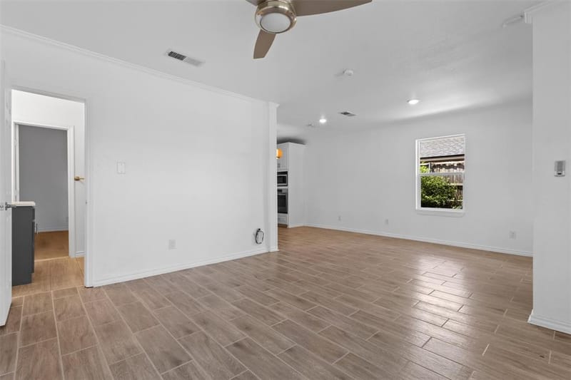 1107 S Waverly Drive, Dallas TX 75208 - Photo 5