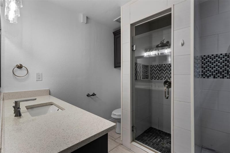 1107 S Waverly Drive, Dallas TX 75208 - Photo 14