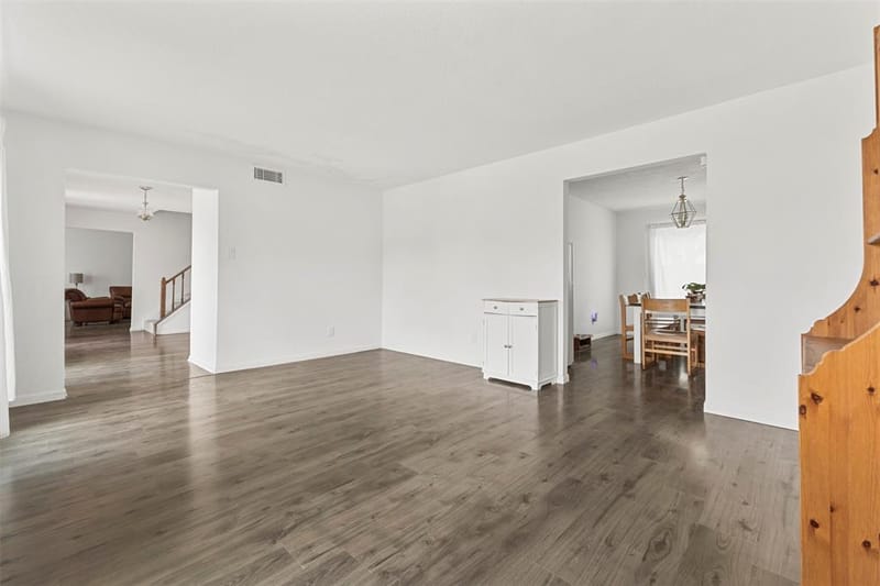 7233 Bayberry Lane, Dallas TX 75249 - Photo 6