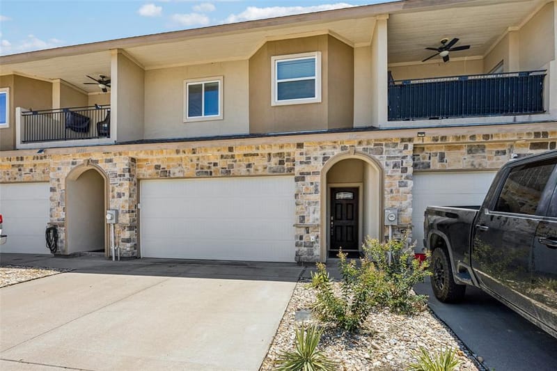 1325 Summerset Lane, Burleson TX 76028 - Photo 29