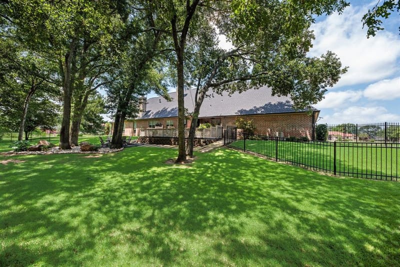2000 Scott Place, Corsicana TX 75110 - Photo 7