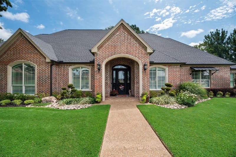 2000 Scott Place, Corsicana TX 75110