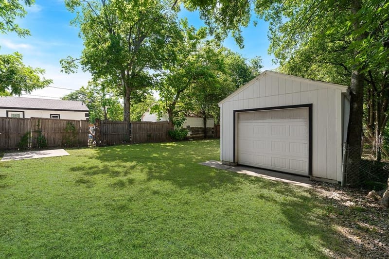 1330 Fordham Road, Dallas TX 75216 - Photo 31
