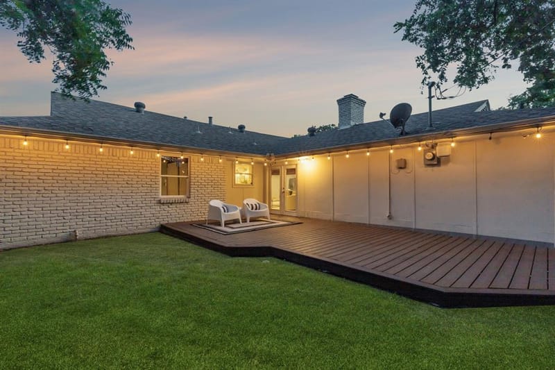 10647 Chesterton Drive, Dallas TX 75238 - Photo 27
