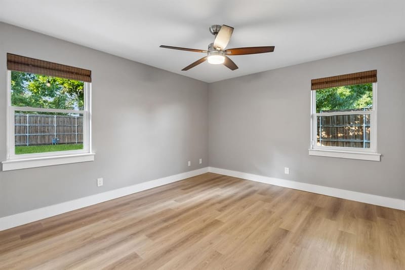 10647 Chesterton Drive, Dallas TX 75238 - Photo 20